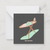 アイロンとアイロン掛けボードの家事 ノートカード (正面)