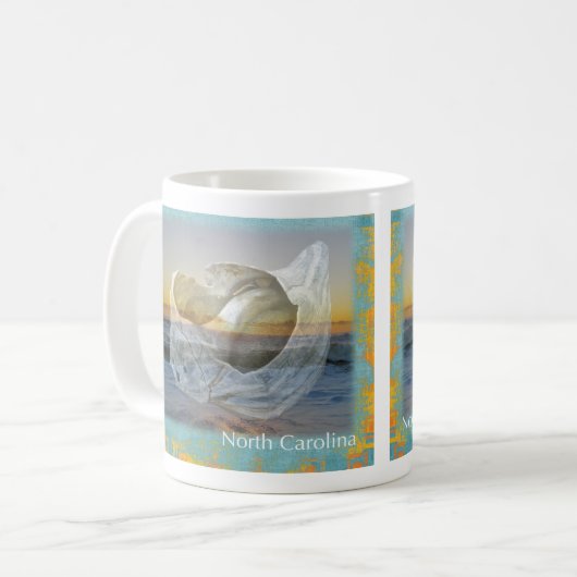 アウターバンクスノースカロライナシーシェル&サーフ コーヒーマグカップ (正面左)