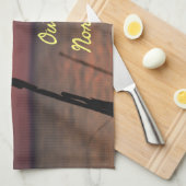 アウターバンクノースカロライナビーチサンセットオレンジスカイ キッチンタオル (四つ折り)