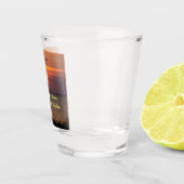 アウターバンクノースカロライナビーチサンセットオレンジスカイ ショットグラス (右)