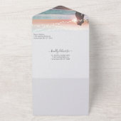 アウトサイドバックシンプルのモダン結婚写真 オールインワン招待状 (外側)