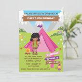 アウトドアキャンプ誕生日アフリカンアメリカンガールイン 招待状 (スタンド正面)