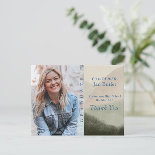 アウトドア写真の卒業発表と感謝 ポストカード (スタンド正面)