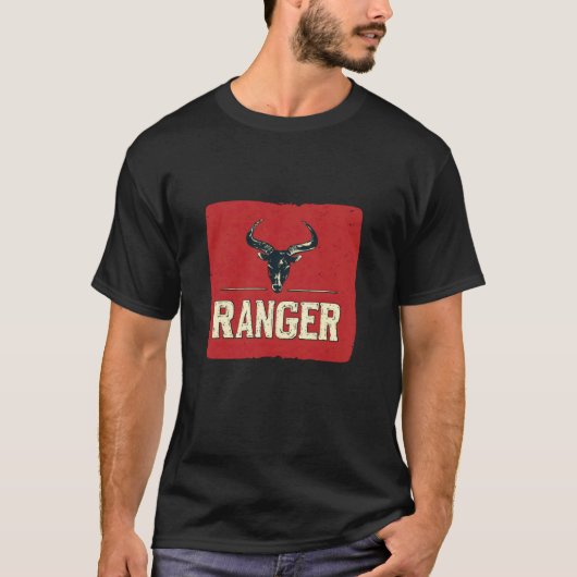 アウトドア愛好家と牧場ファンのためのレンジャーのスピーチ Tシャツ (正面)