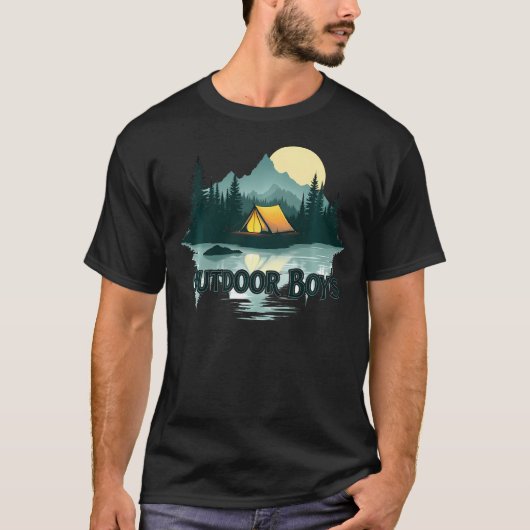 アウトドア男子の夜+ナチュラル+森+野生生物+木々 Tシャツ (正面)