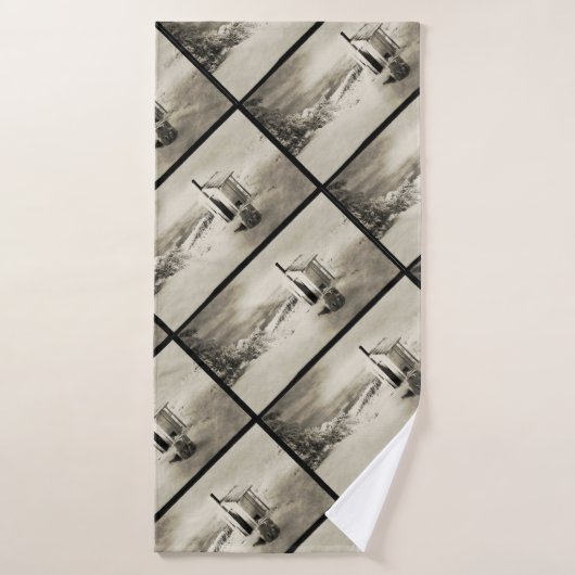 アウトハウスハガールマウンテン バスタオル (バスタオル)