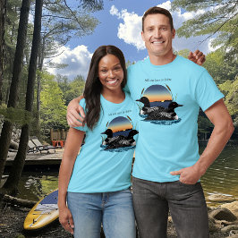 アオガモのつがい 日没の青い湖の野生生物 Tシャツ