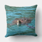 アカウウミガメ野生生物芸術 クッション (裏面)