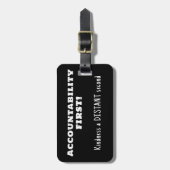 アカウンタビリティを第一に、親切を第二に ラゲッジタグ (正面縦)