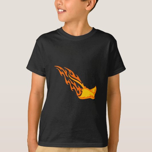アカエイの炎 Tシャツ (正面)