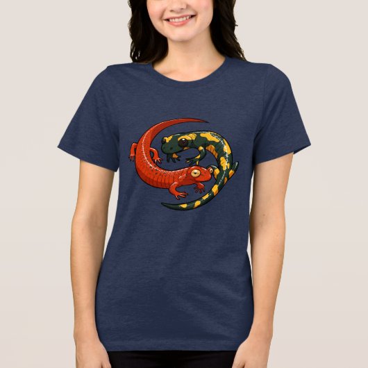アカサンショウウオとマダラサンショウウオのイラスト トライブレンドTシャツ (正面)