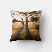 アカシアのシルエット。マリエンタル クッション (裏面)