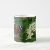 アカタテハチョウ蝶のマグ コーヒーマグカップ (中央)