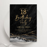 アガテブラック金ゴールド18誕生日 招待状<br><div class="desc">ブラックと金ゴールドは18th誕生日パーティーの招待状。モダンエレガントデザインは水彩大理石の地殻の背景、グリッター金ゴールドフェイク、タイポグラフィスクリプトフォントを特徴とする。トレンディー招待状カードは女性スタイリッシュの日のお祝いに最適。印刷されたZazzle招待状または即時ダウンロードのデジタル印刷可能なテンプレート。</div>