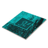 アクアはっきりしたティール(緑がかった色)マーブルモノグラム タイル (側面)