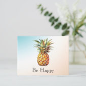 アクアクリグラデーションームハッピートロピカルパイナップル ポストカード (スタンド正面)