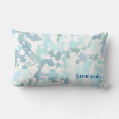 アクアグレイとホワイト抽象芸術幾何学的 ランバークッション (裏面)