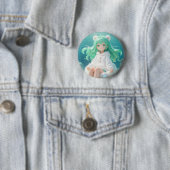 アクアティックミント: イリデッセンス上の白いパーカーの可愛い女の子 缶バッジ (インサイチュ)