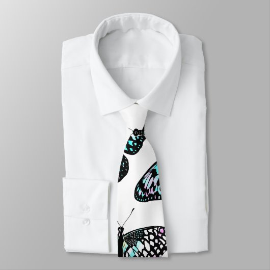 アクアティール(緑がかった色)ブラック蝶の水色パターン ネクタイ (タイ)