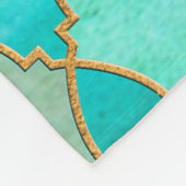 アクアティール（緑がかった色）ミント金ゴールドオリエンタルモロッコタイルパターン フリースブランケット (角)