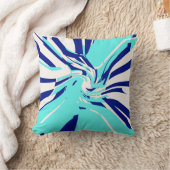 アクアネイビーホワイトスワーリング抽象芸術フローラデザイン クッション (ブランケット)
