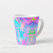 アクアブルーとホットピンクアジサイの風景 カフェラテマグ (右アングル)