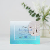 アクアブルーのサンドダラー テーマの結婚式 Save the Date 案内ポストカード (スタンド正面)