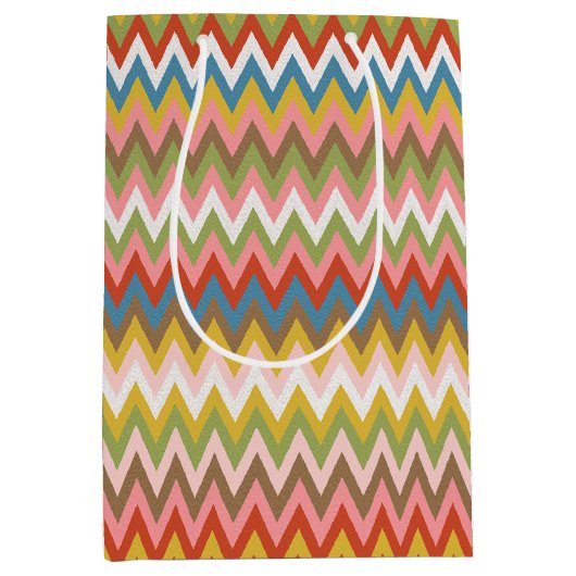 アクアブルーオレンジピンクレッドライムグリーンジグザグアート ミディアムペーパーバッグ (正面)