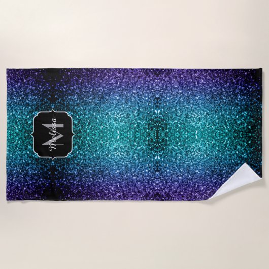 アクアブルーグラデーショングリッタースパフェイクークルズモノグラム ビーチタオル (正面)