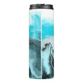 アクアブルーグレーとブラックウェーブズ抽象芸術アーモダント タンブラー (裏面)