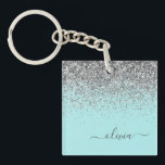 アクアブルーティール（緑がかった色）シルバーグリッターモノグラム キーホルダー<br><div class="desc">アクアブルー – ティール（緑がかった色）と銀フォイルフェイクスパークルグリッタースクリプトモノグラム名キーチェーン。これは、最高の甘い16歳の誕生日、結婚ブライダルシャワー、記念日、赤ちゃんシャワーまたはバチェロレッテギフトを作る誰かがグラームの豪華さとシックなスタイルを愛する。</div>