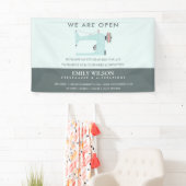 アクアブルーピンク裁縫ミシンのテーラーリオープン 横断幕 (インサイチュ)