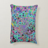アクアマリンの花サイケデリック付き紫色の庭園 アクセントクッション (裏面(縦))