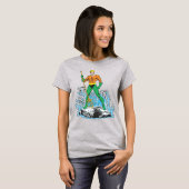アクアマンがピッチフォークで立つ Tシャツ (正面フル)