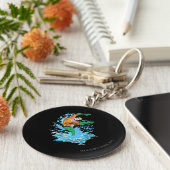 アクアマンが波に飛び込む キーホルダー (側面)