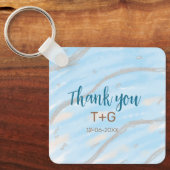 アクア感謝してい金ゴールド追加カップル名日付年文字 キーホルダー (正面)