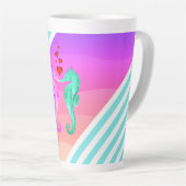 アクア航海の/ピンク/シーホースキスをするハート カフェラテマグ (右アングル)