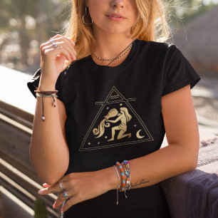 アクエリアス〔占星術の〕十二宮図サインエアエレメント金ゴールド Tシャツ