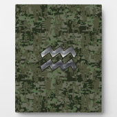 アクエリアス〔占星術の〕十二宮図サインオンウッドランドデジタル迷彩柄 フォトプラーク (正面)