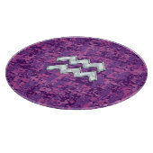 アクエリアス〔占星術の〕十二宮図サインオン明るい赤紫色デジタルカモフラージュ カッティングボード (角)