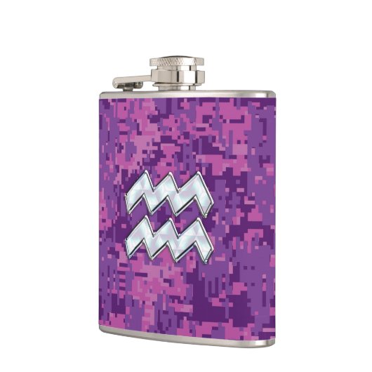 アクエリアス〔占星術の〕十二宮図サインオン明るい赤紫色デジタルカモフラージュ フラスク (左)