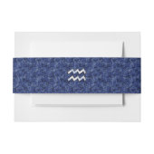 アクエリアス〔占星術の〕十二宮図シンボルのネイビーブルーデジタル迷彩柄 招待状ベリーバンド (正面例)