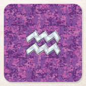 アクエリアス〔占星術の〕十二宮図シンボル明るい赤紫色デジタル迷彩柄 スクエアペーパーコースター (正面)