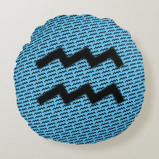 アクエリアス〔占星術の〕十二宮図シンボル標準by Kenneth Yoncich ラウンドクッション (正面)