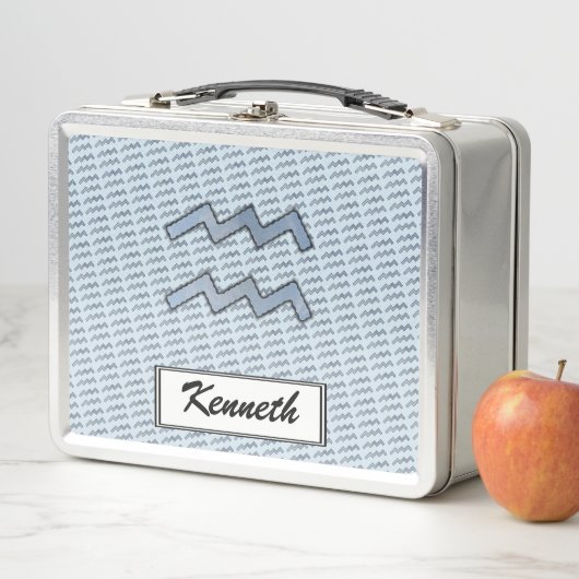 アクエリアス〔占星術の〕十二宮図シンボル要素by K Yoncich メタルランチボックス (インサイチュ)