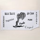 アクエリアス〔占星術の〕十二宮図パーソナライズされたトレンディー文字 ビーチタオル (正面)