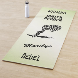 アクエリアス〔占星術の〕十二宮図標識とシンボルグリーン ヨガマット