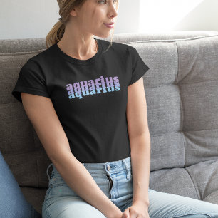 アクエリアス〔占星術の〕十二宮図標識 青のパワーカラー Tシャツ