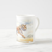 アクション内の虎2 ボーンチャイナマグカップ (正面右)