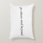 アクセント枕の上下に移動 アクセントクッション (正面(垂直))